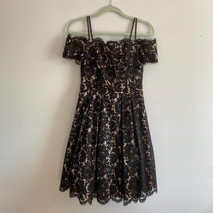 Eliza J Size 6 Off Lace Cocktail Dress